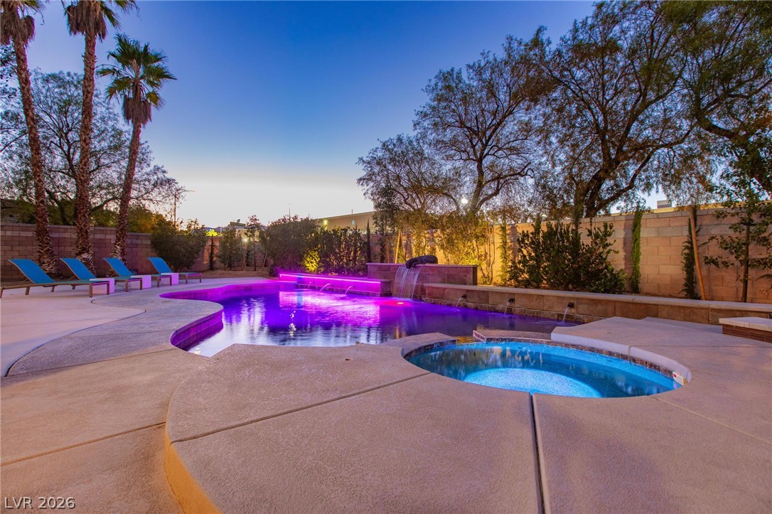 8088 Dark Hollow Place Property Photo 91