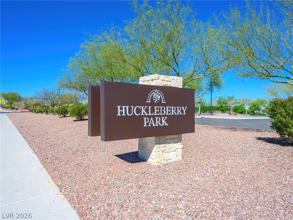 7373 Puddle Duck Street Property Photo 42