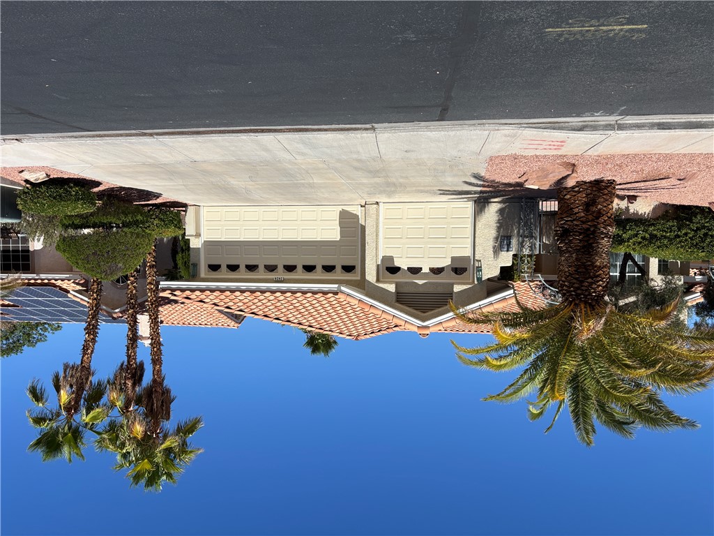 2424 Ocean Front Drive Property Photo 1