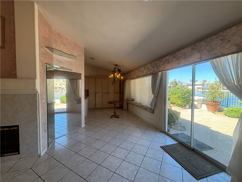 2424 Ocean Front Drive Property Photo 7