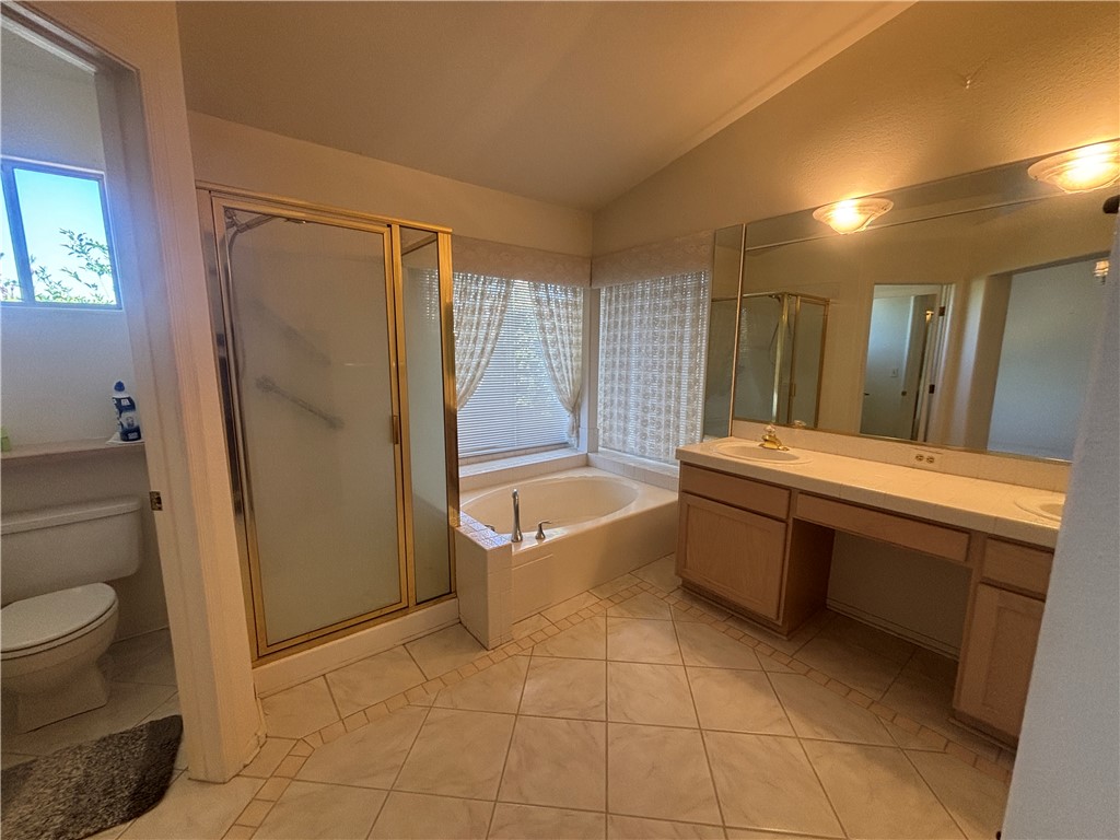 2424 Ocean Front Drive Property Photo 13
