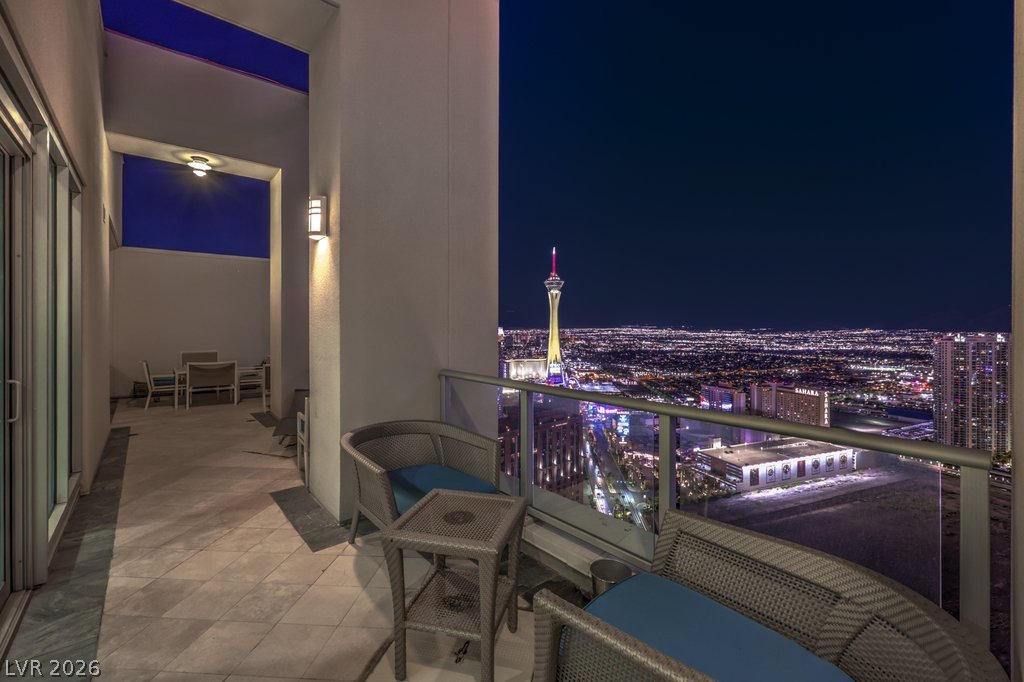 2700 Las Vegas Boulevard 4304 Property Photo 13