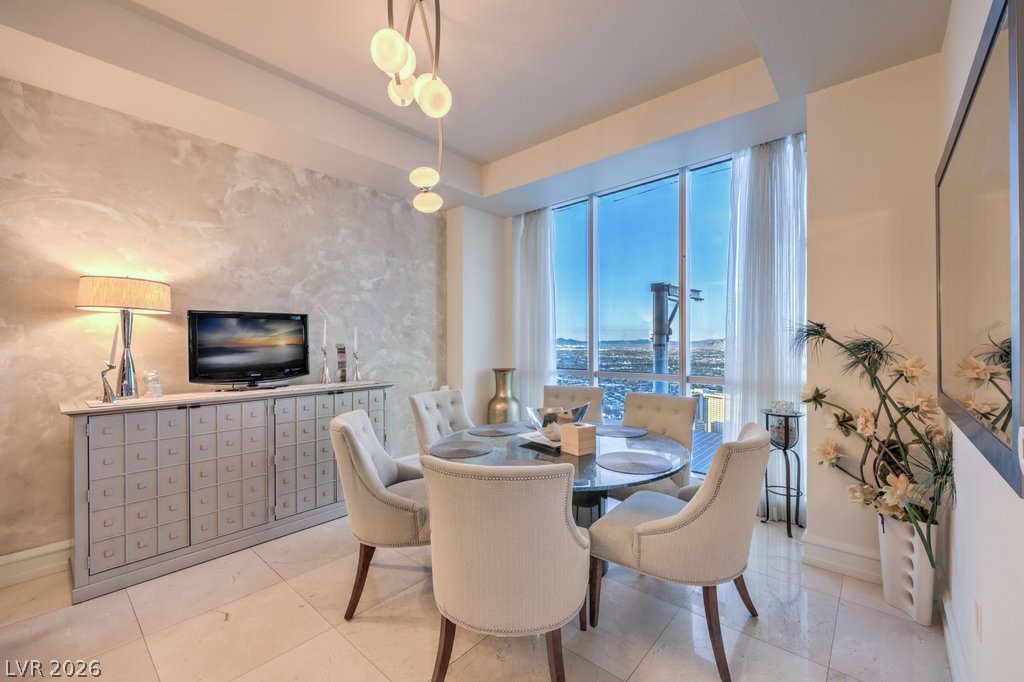 2700 Las Vegas Boulevard 4304 Property Photo 18