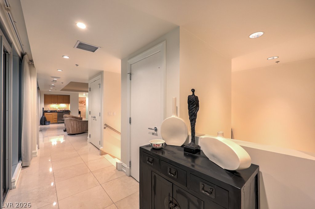 2700 Las Vegas Boulevard 4304 Property Photo 37