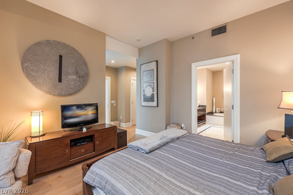 2700 Las Vegas Boulevard 4304 Property Photo 60