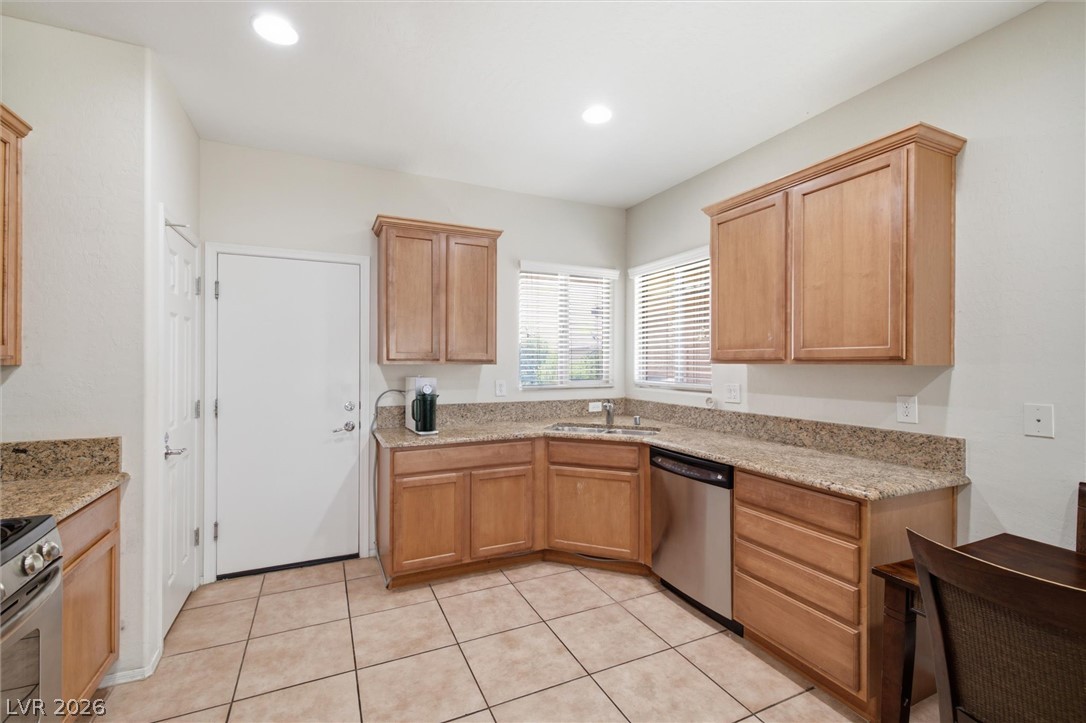 6168 Majestic Wind Avenue Property Photo 9