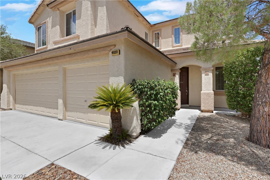 9020 White Eyes Avenue Property Photo 3