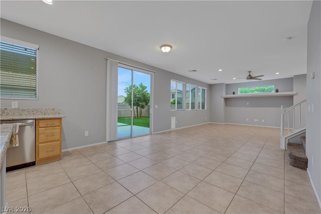 9020 White Eyes Avenue Property Photo 15