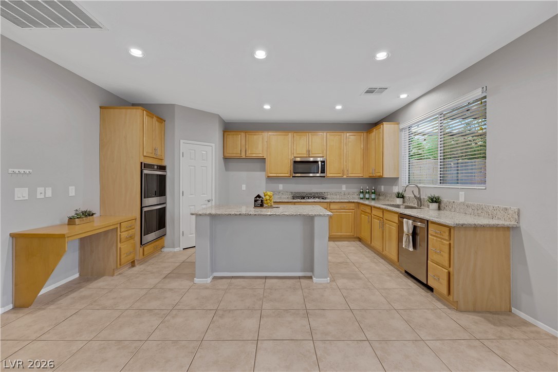 9020 White Eyes Avenue Property Photo 17