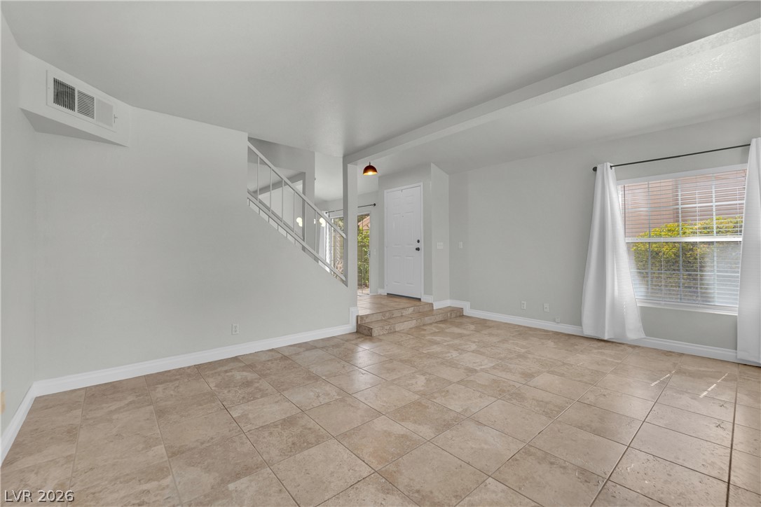 2820 Dawn Crossing Drive Property Photo 15
