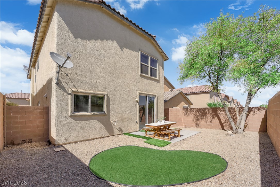 9045 Spirit Canyon Avenue Property Photo 32