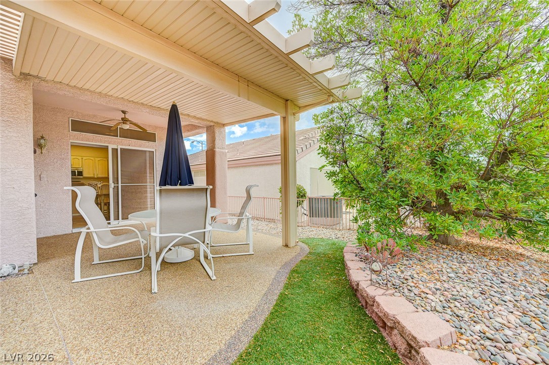 2115 High Mesa Drive Property Photo 2