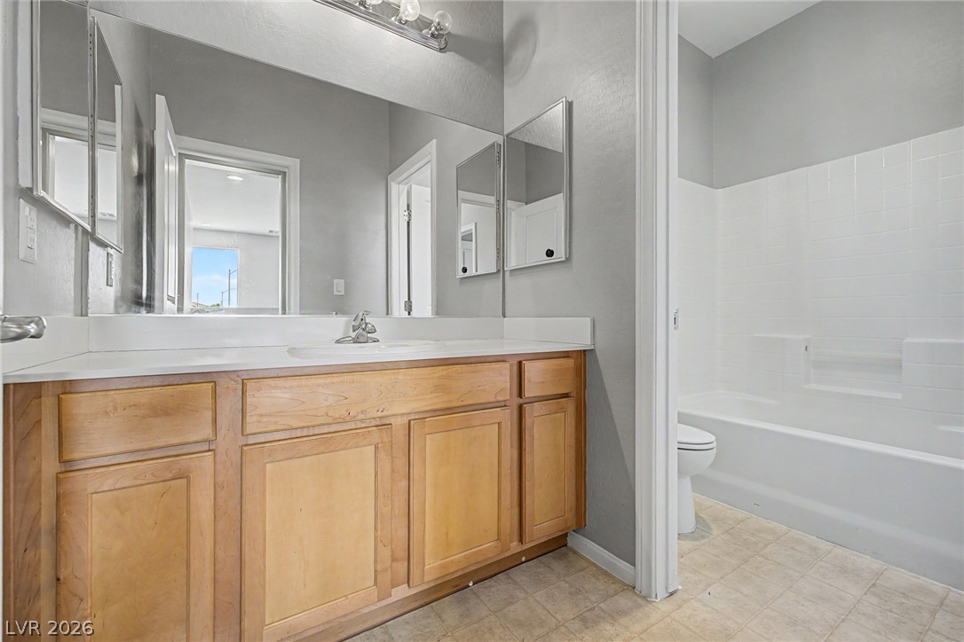 7703 Coral Cactus Court Property Photo 36