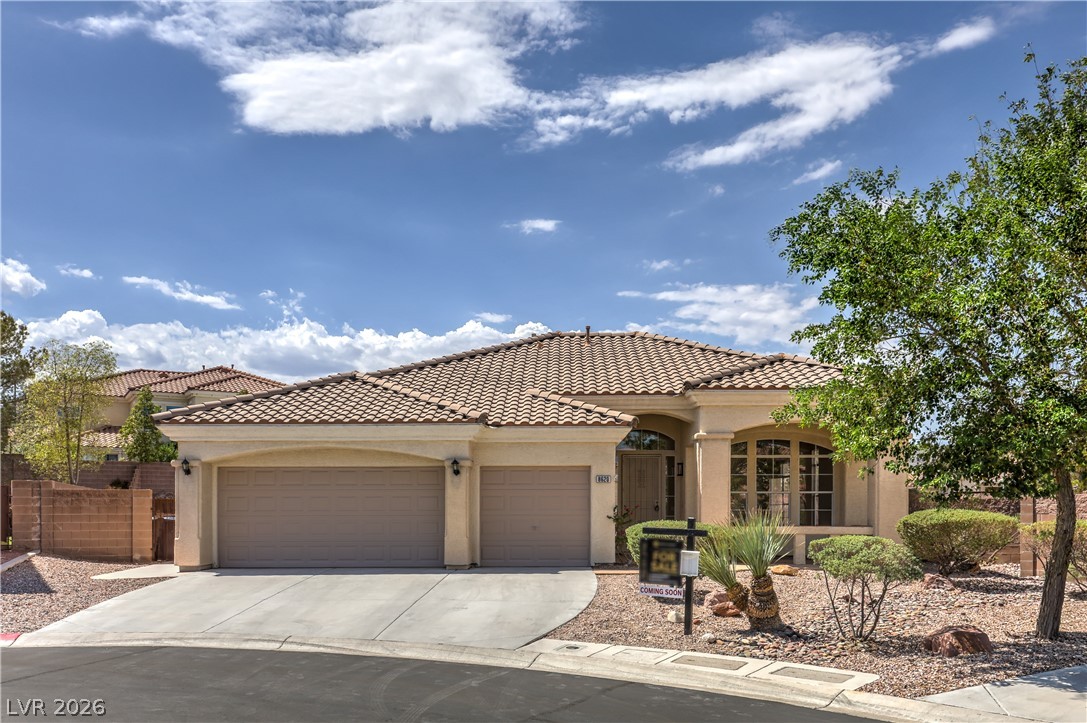 8620 Trianon Lane Property Photo 1