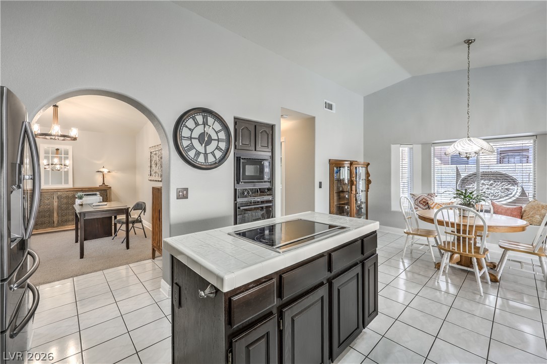 1712 Sky Mountain Way Property Photo 19
