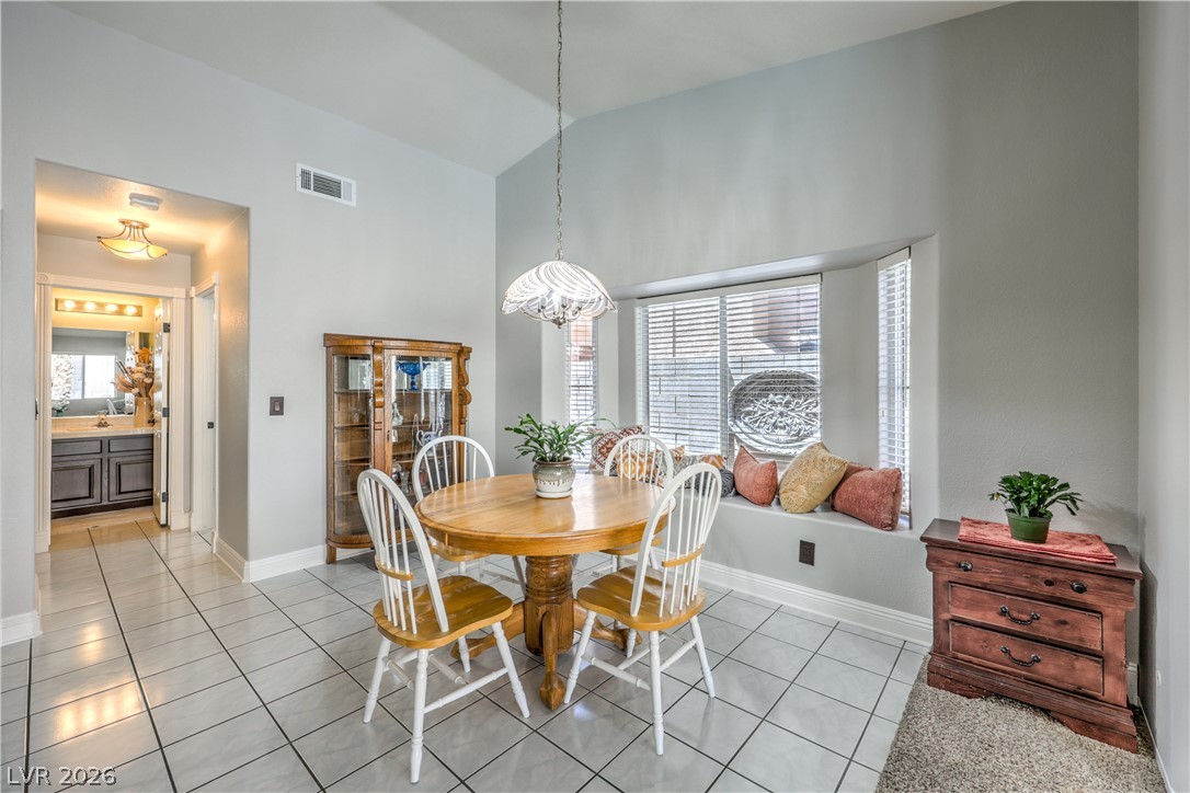 1712 Sky Mountain Way Property Photo 22