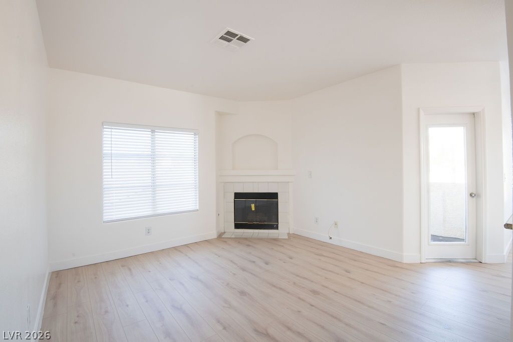 2975 Bluegrass Lane 524 Property Photo 4