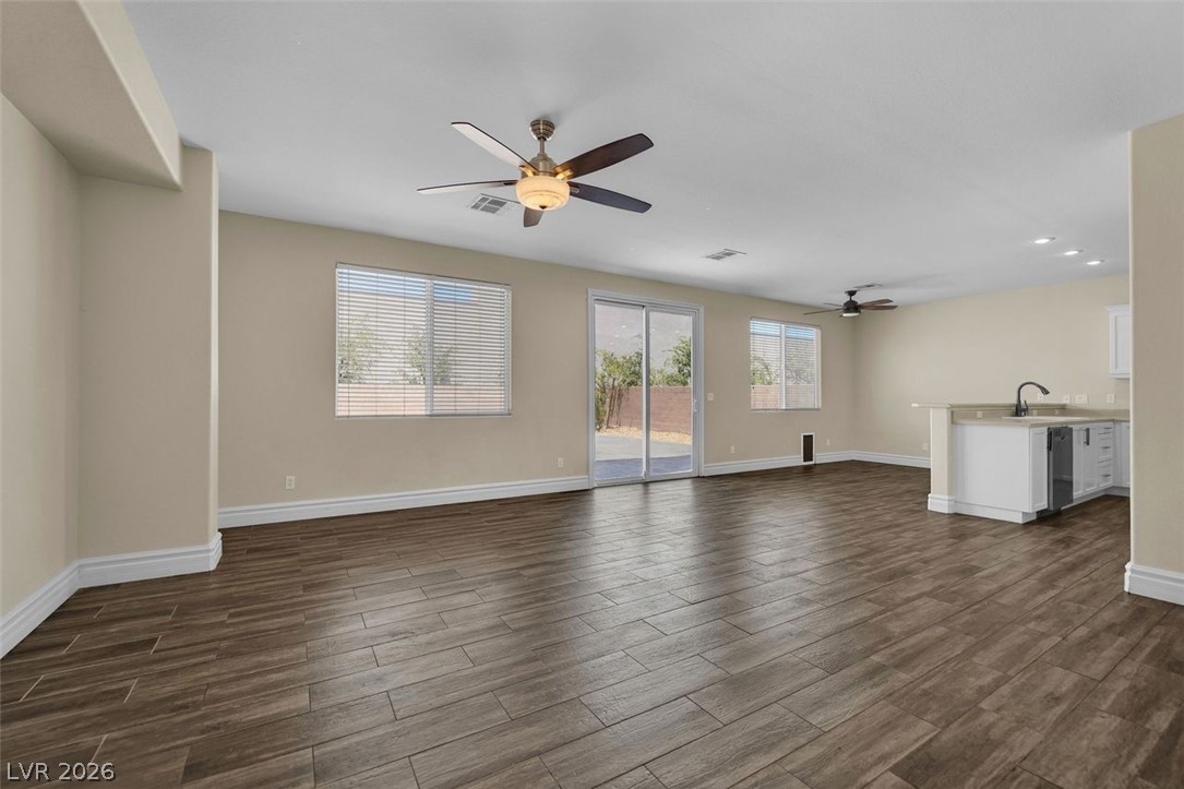 9782 Valmeyer Avenue Property Photo 3