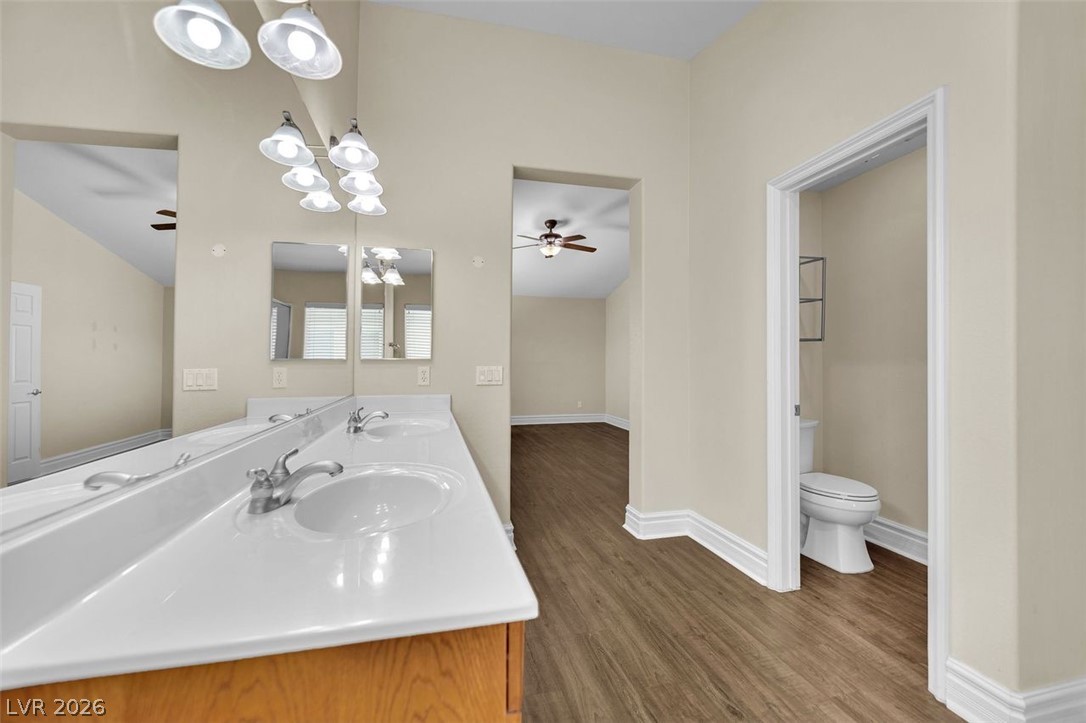 9782 Valmeyer Avenue Property Photo 20