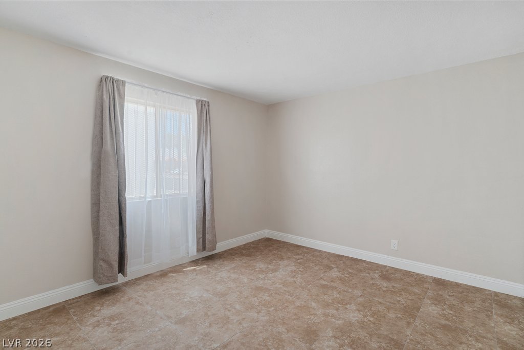 4791 East Craig Road Property Photo 15