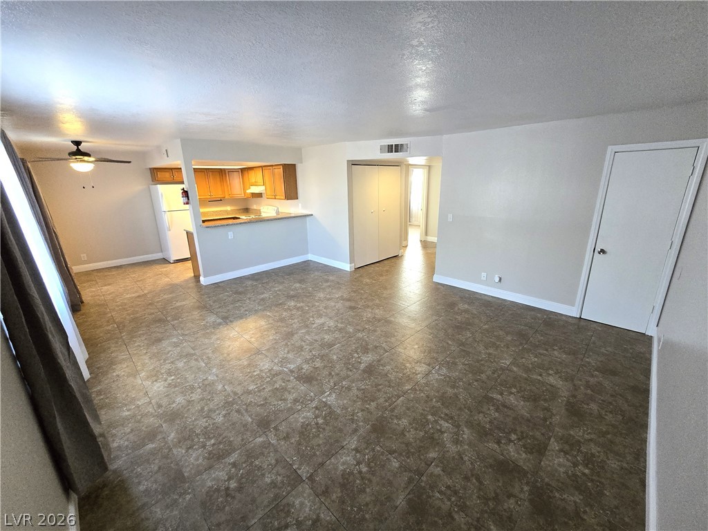 4791 East Craig Road Property Photo 25