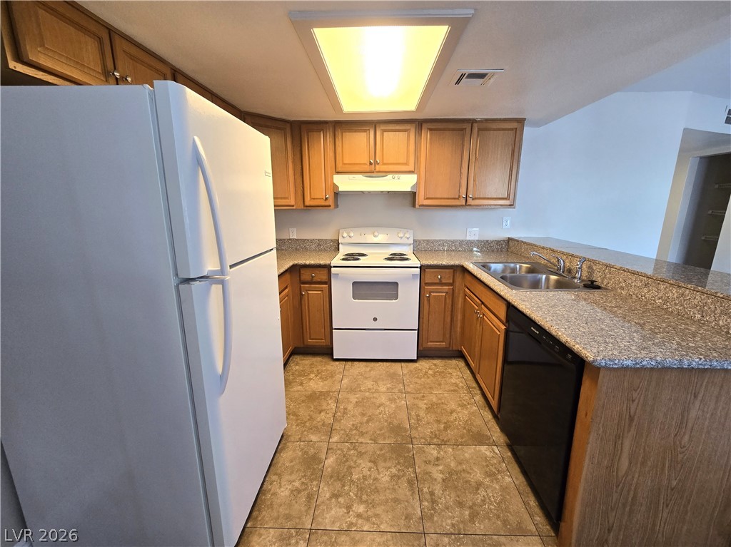 4791 East Craig Road Property Photo 28