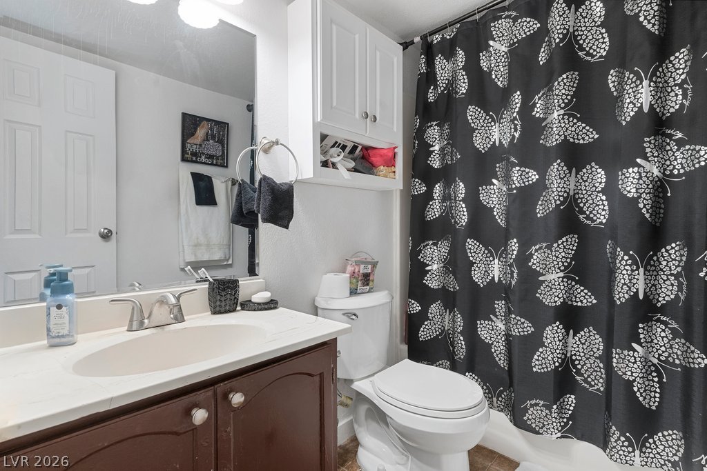 4771 East Craig Road Property Photo 23