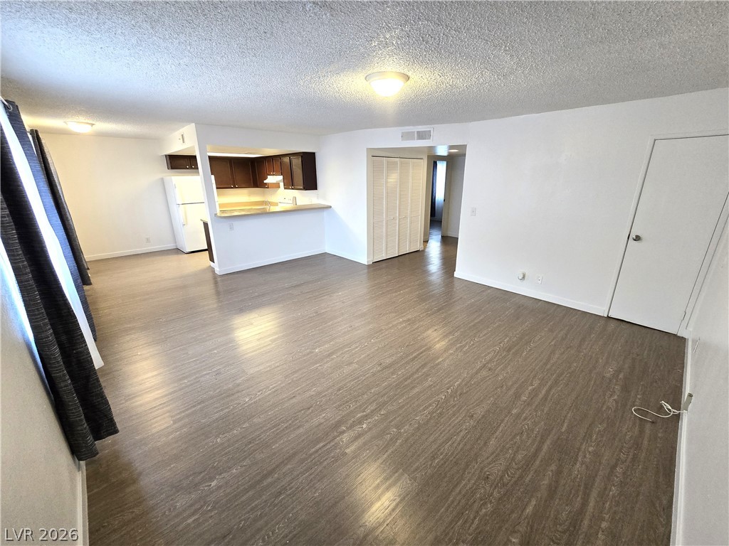4771 East Craig Road Property Photo 27