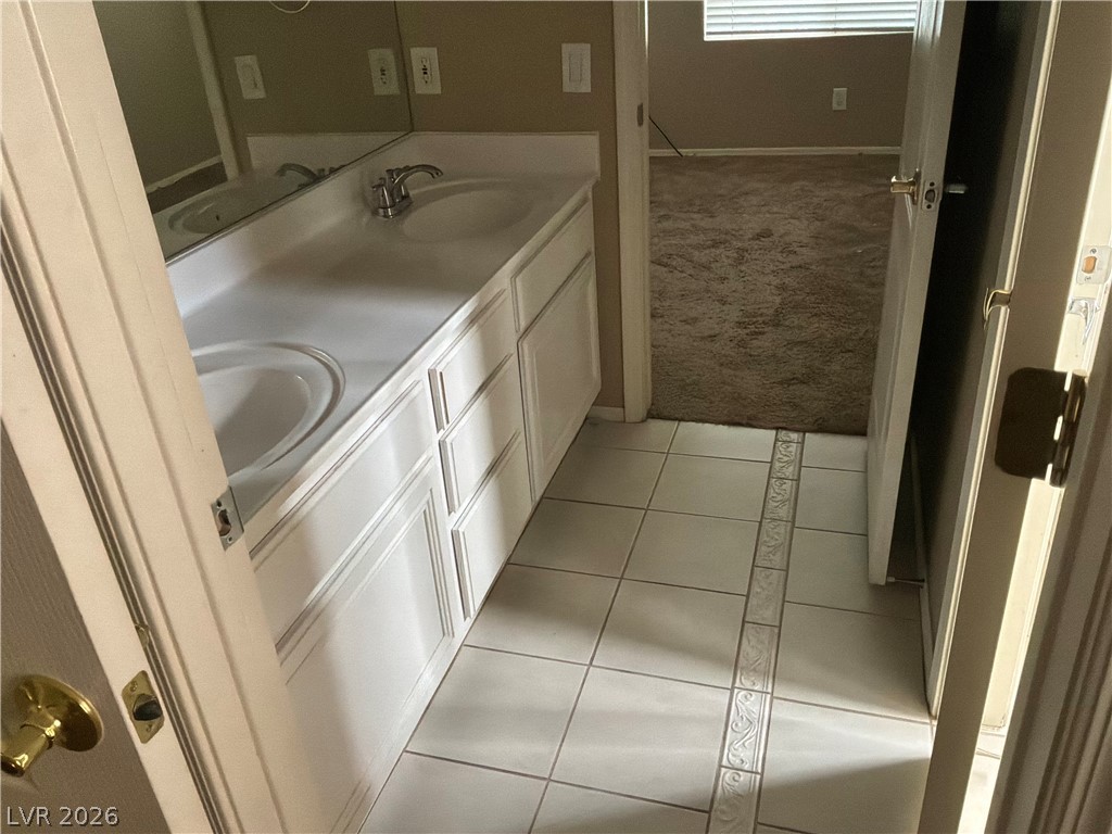5413 Rusty Anchor Court Property Photo 16