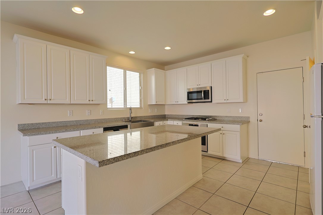 8663 Reynolds Spring Street Property Photo 9