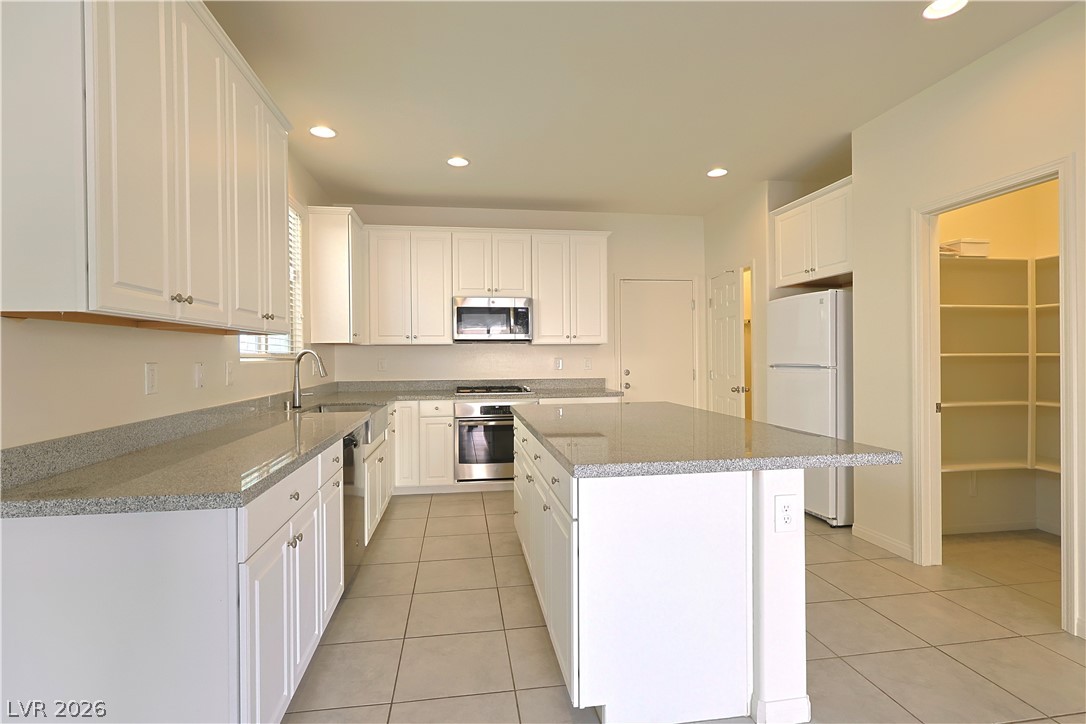 8663 Reynolds Spring Street Property Photo 11