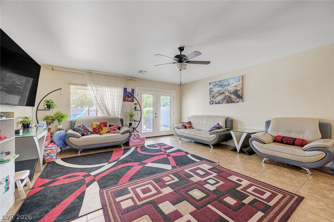 1119 Emerald Stone Avenue Property Photo 6