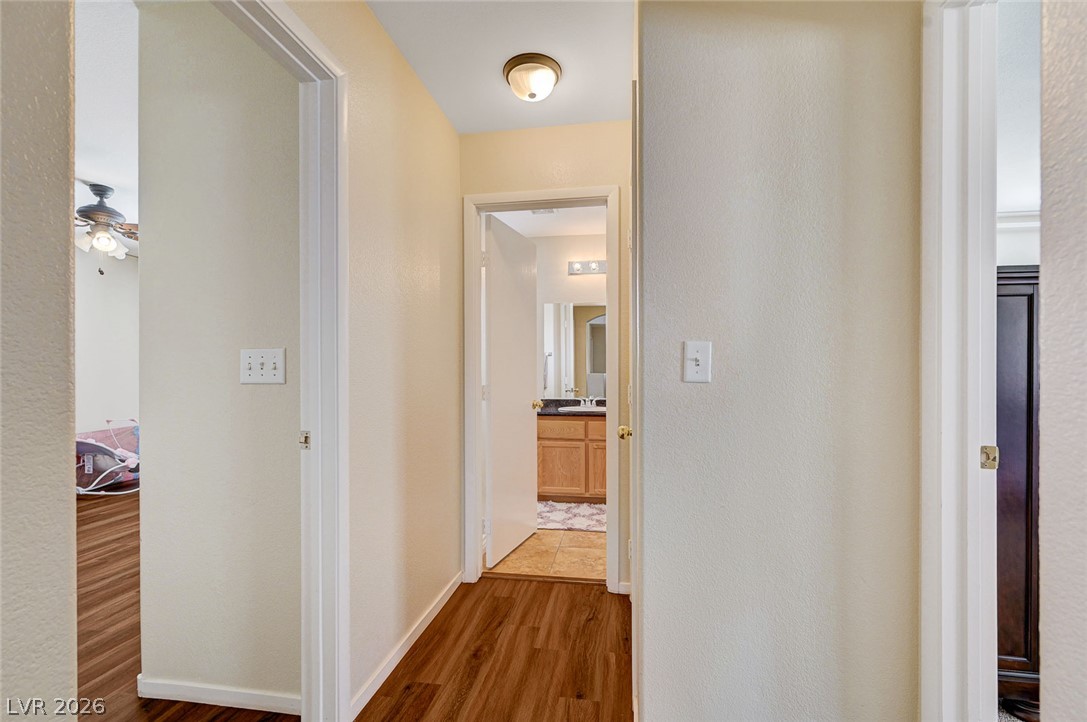 1119 Emerald Stone Avenue Property Photo 29
