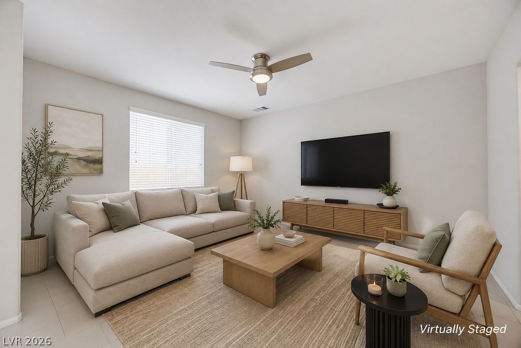 10661 Sariah Skye Avenue Property Photo 2
