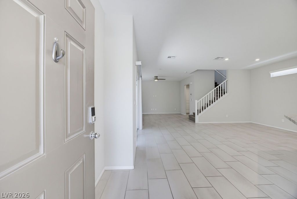 10661 Sariah Skye Avenue Property Photo 9
