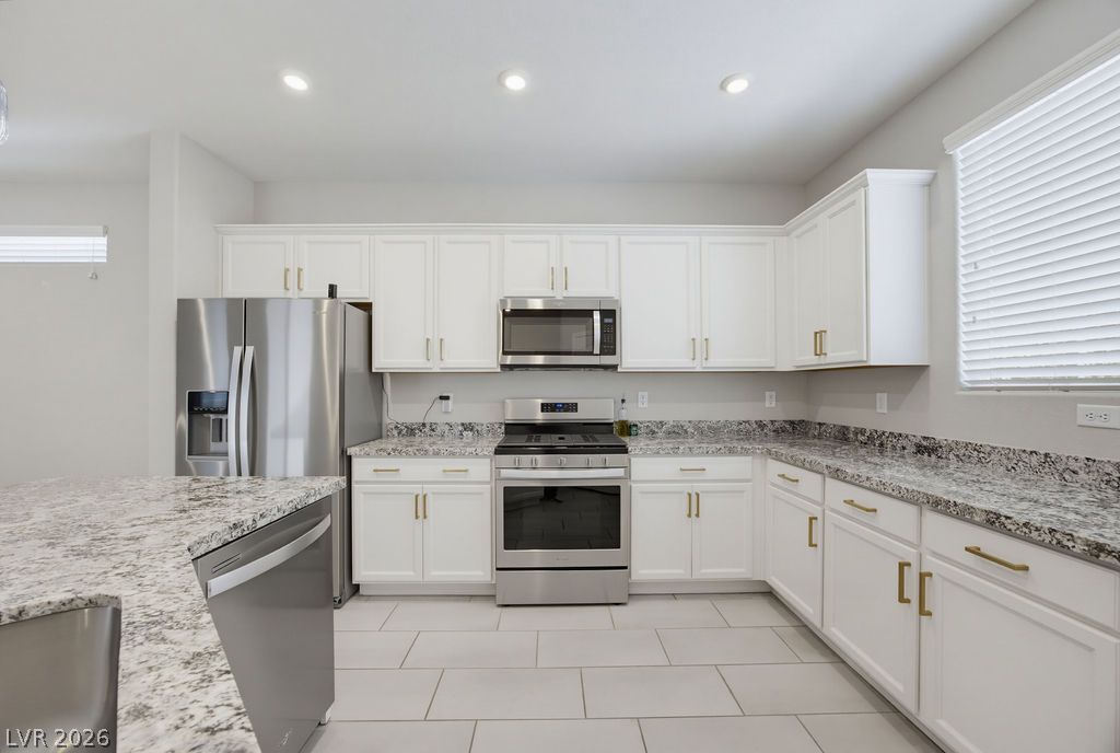10661 Sariah Skye Avenue Property Photo 13