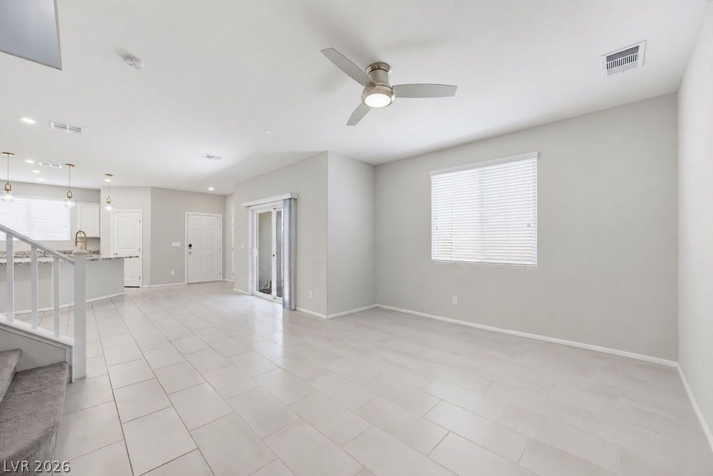 10661 Sariah Skye Avenue Property Photo 20
