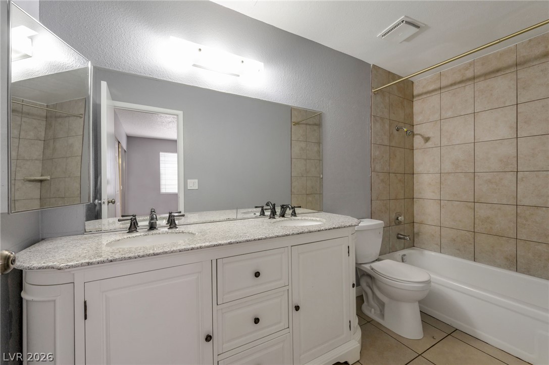 3825 Summer Breeze Circle Property Photo 16