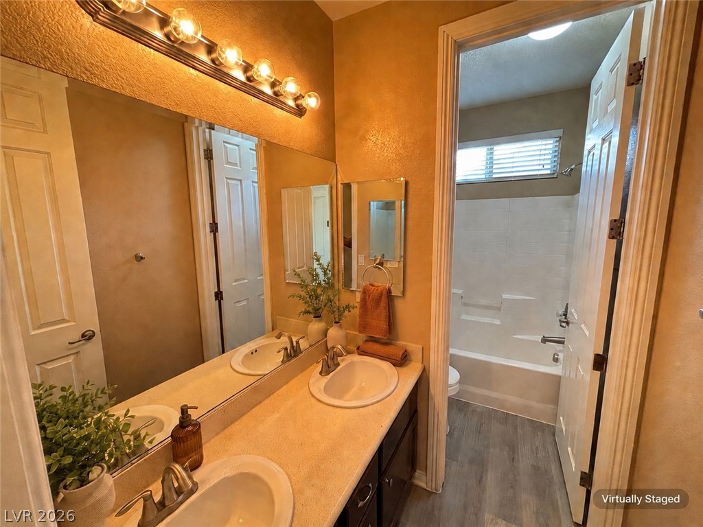 10741 Cather Avenue Property Photo 16