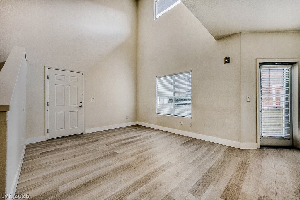 10443 Alpine Edge Avenue Property Photo 5