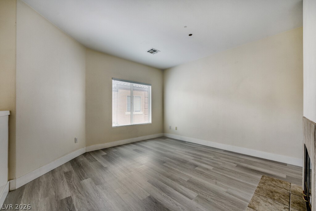 10443 Alpine Edge Avenue Property Photo 11