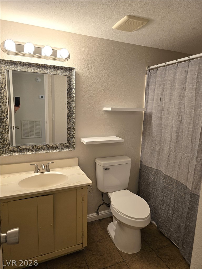 4781 East Craig Road Property Photo 29