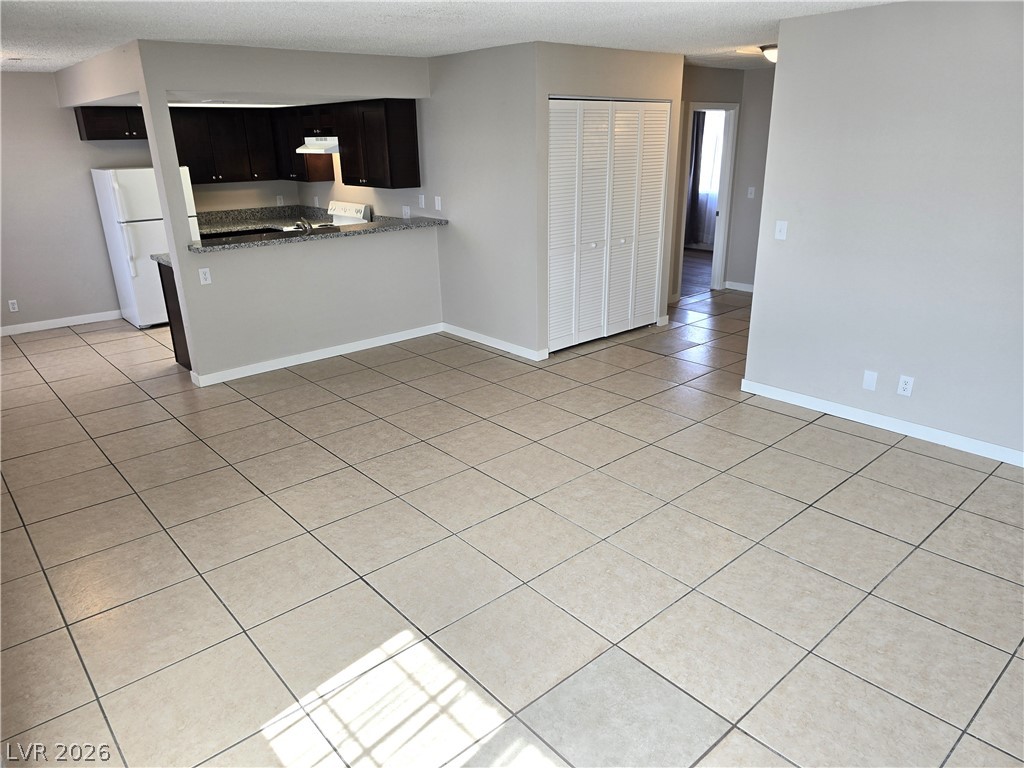 4851 East Craig Road Property Photo 30