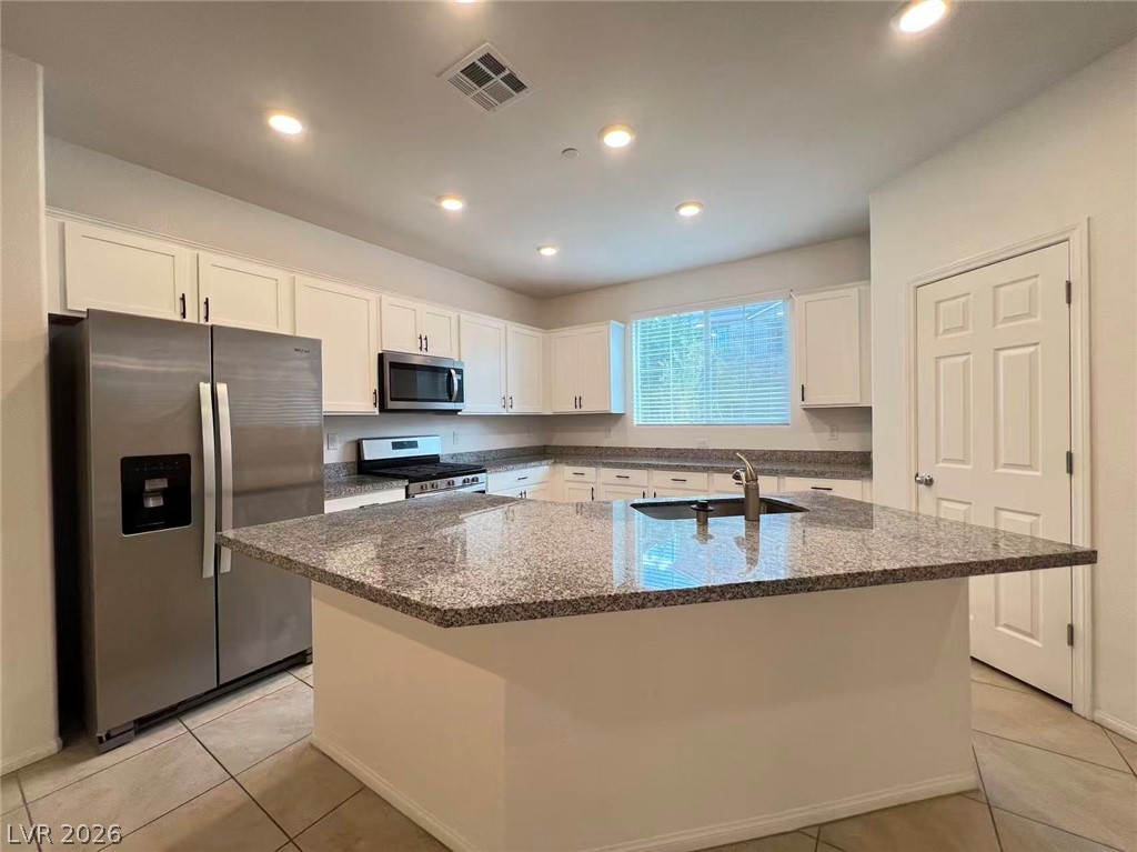 1347 Graphite Avenue Property Photo 4