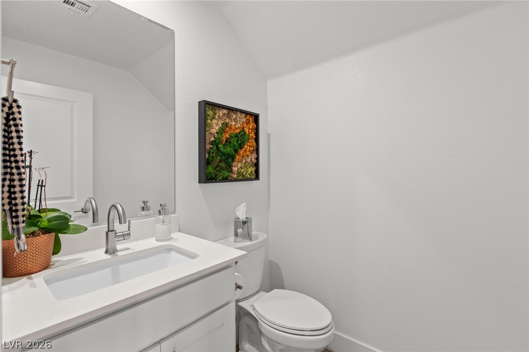 692 Echelon Street Property Photo 10