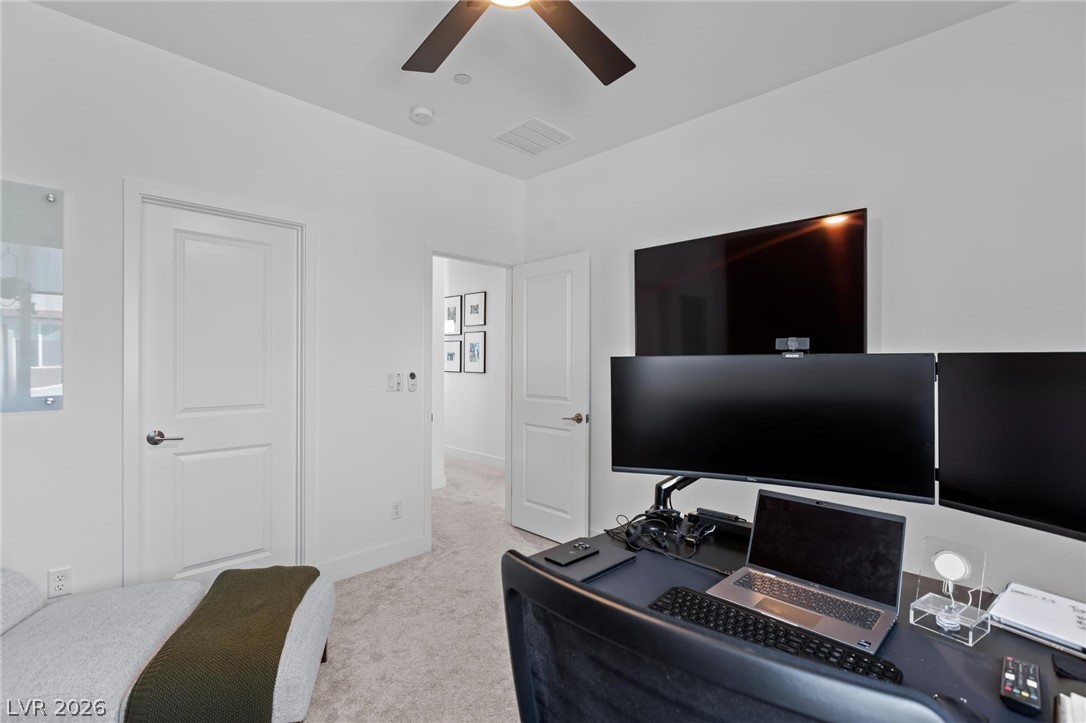692 Echelon Street Property Photo 26