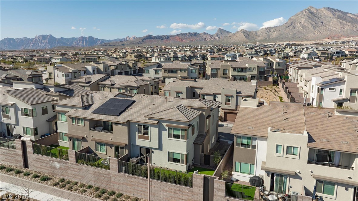 692 Echelon Street Property Photo 34