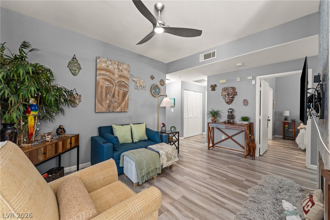 9050 West Warm Springs Road 1099 Property Photo 12
