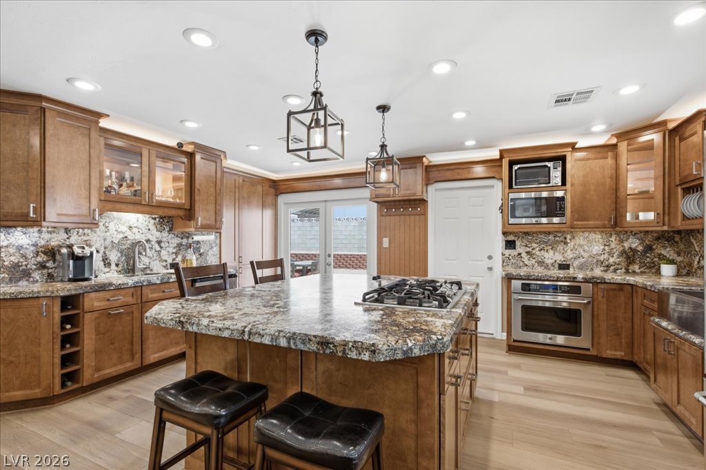 524 8th Street Property Photo 2