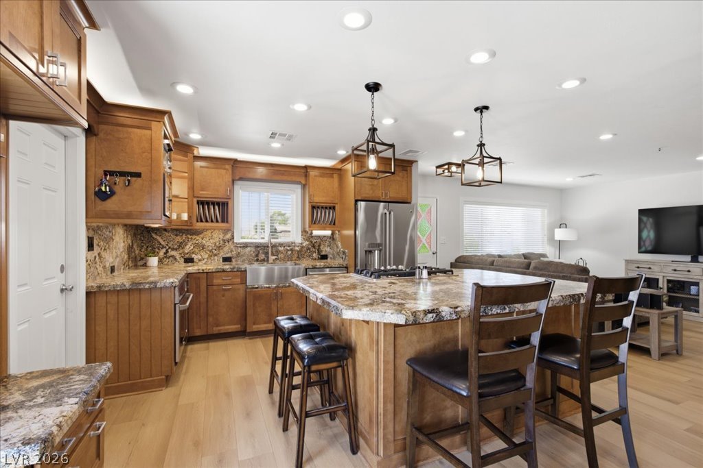 524 8th Street Property Photo 3